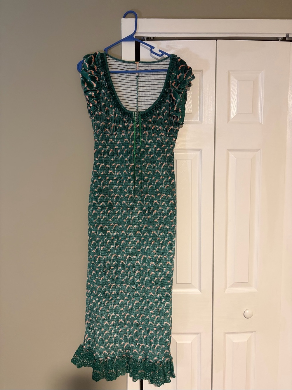 Green Smocked Knit Midi Dress with Ruffle Hem - Picture 5 of 6